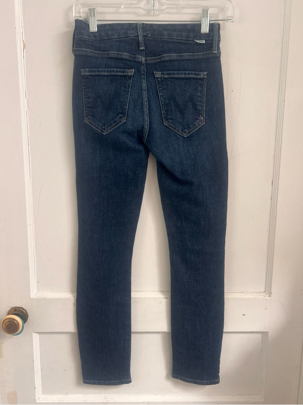 Mother The Looker Crop Switch
It Up High Rise Blue Denim
Jeans Size 23 $248